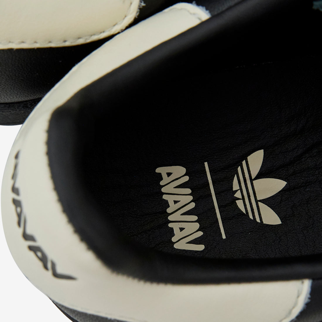 Avavav x Women's Superfinger Superstar Core Black | Cream White | Core Black Footwear