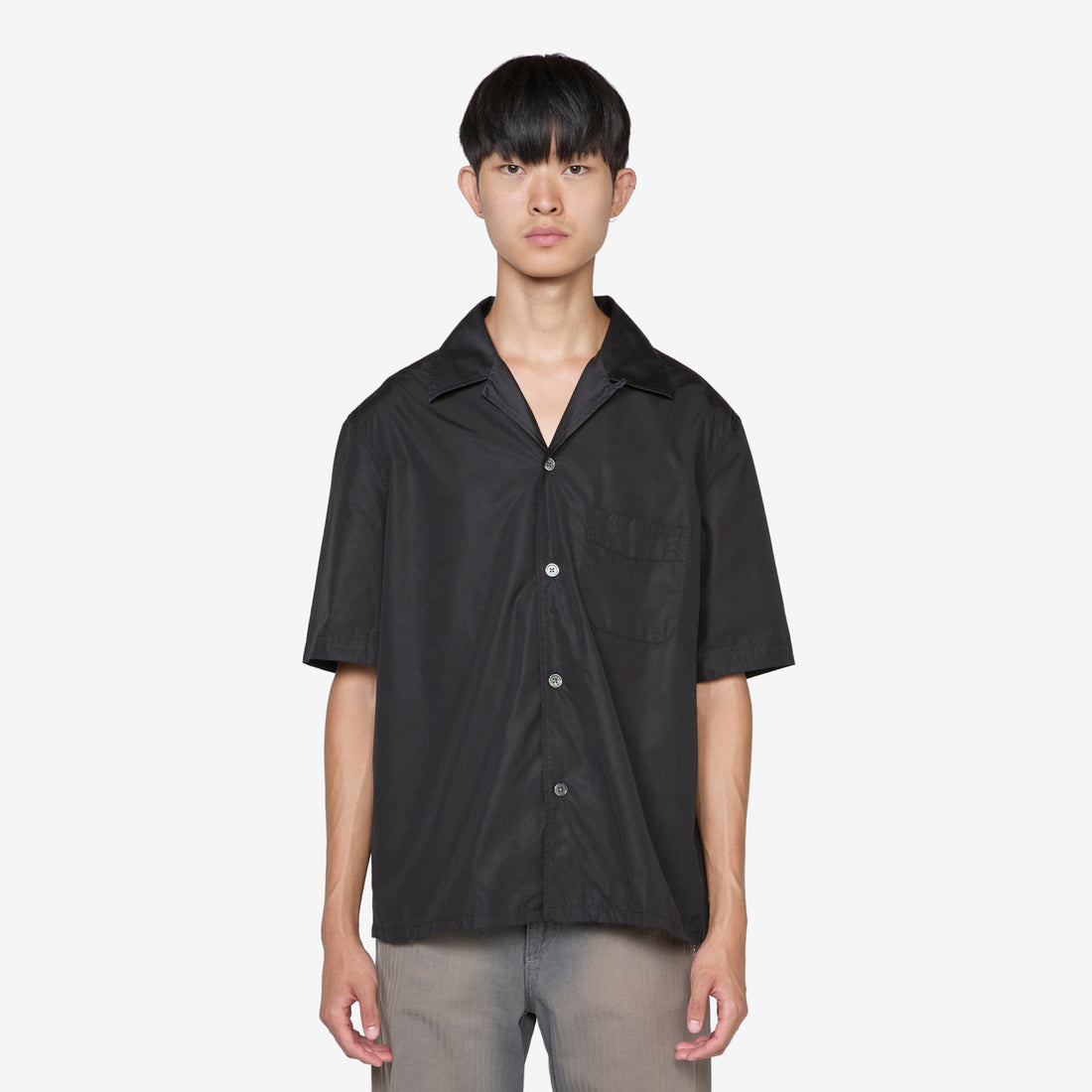 Heusen Shirt Shortsleeve Black All Day Poplin Shirts