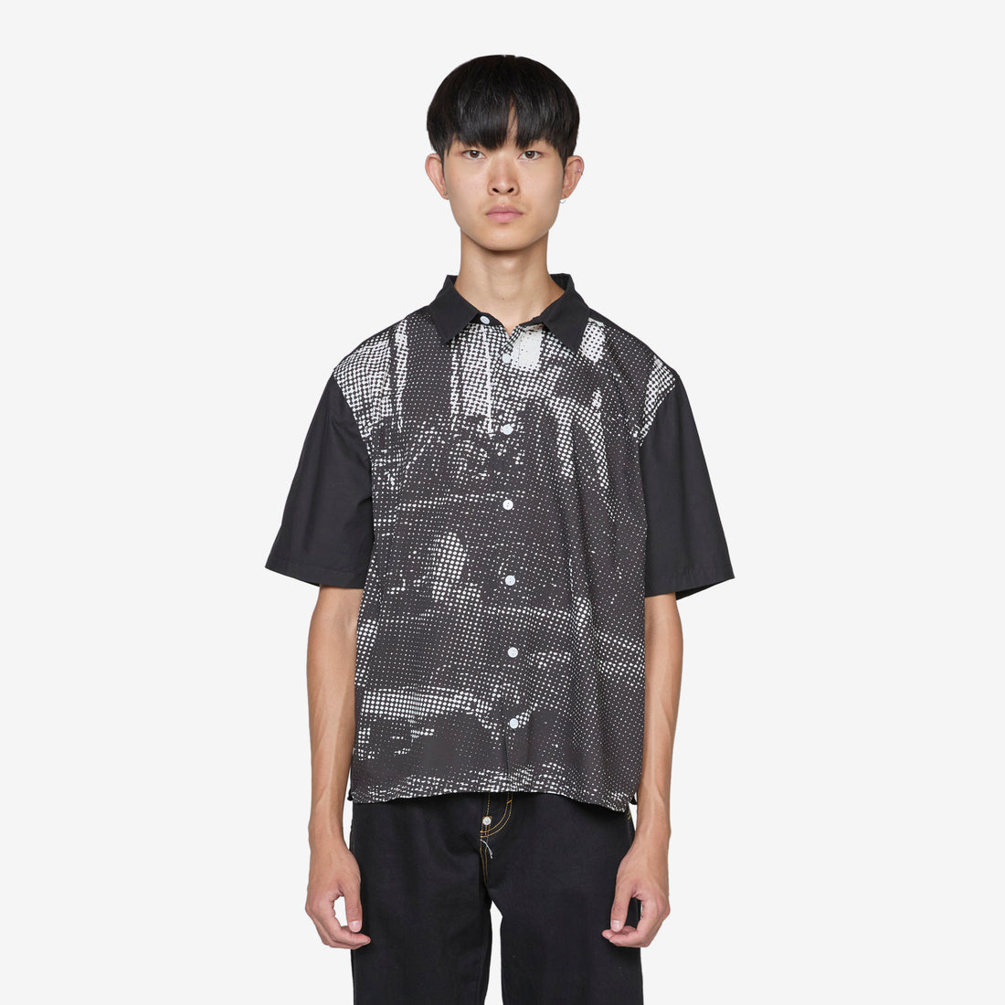 Chima Shortsleeve Shirt Black | White Shirts