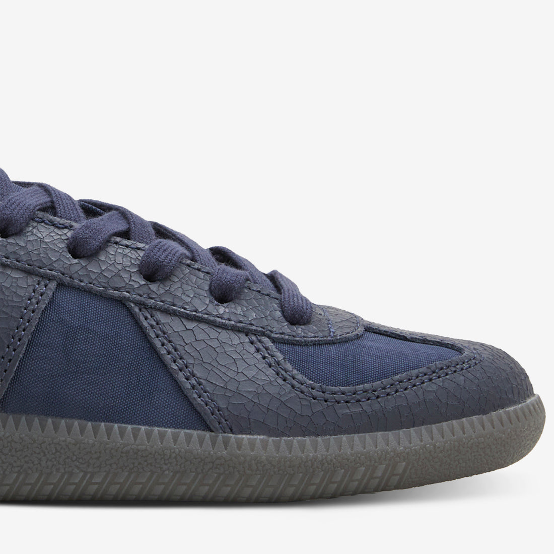 BW Army Shadow Navy | Shadow Navy | Charcoal Footwear