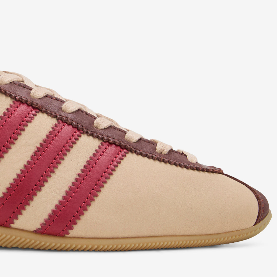 Japan Magic Beige | Team Victory Red | Gold Metallic Footwear