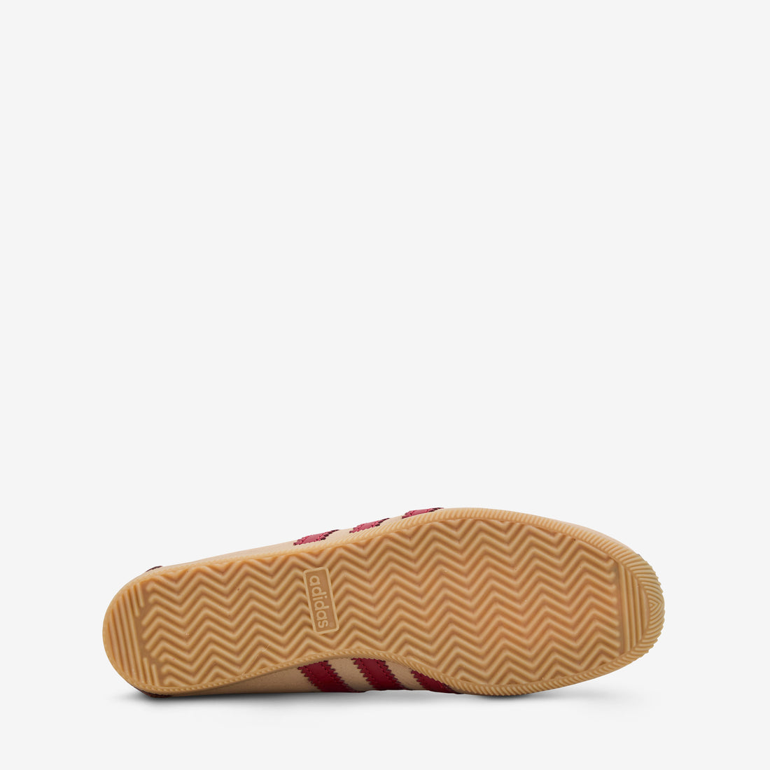 Japan Magic Beige | Team Victory Red | Gold Metallic Footwear