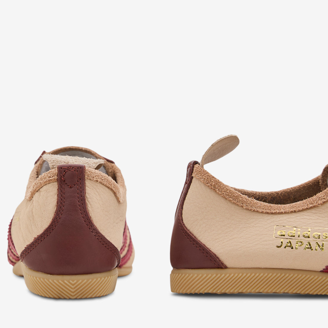 Japan Magic Beige | Team Victory Red | Gold Metallic Footwear