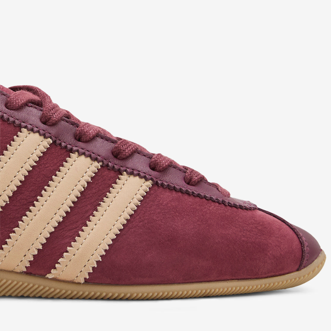 Japan Shadow Red | Magic Beige | Gold Metallic Footwear