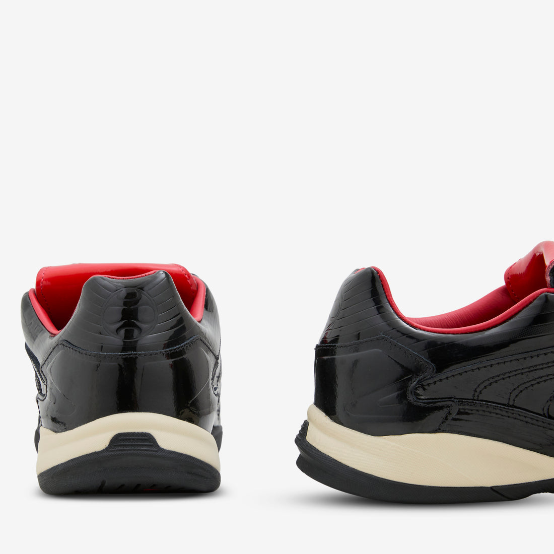 Predator Sala Core Black | Red | Core Black Footwear