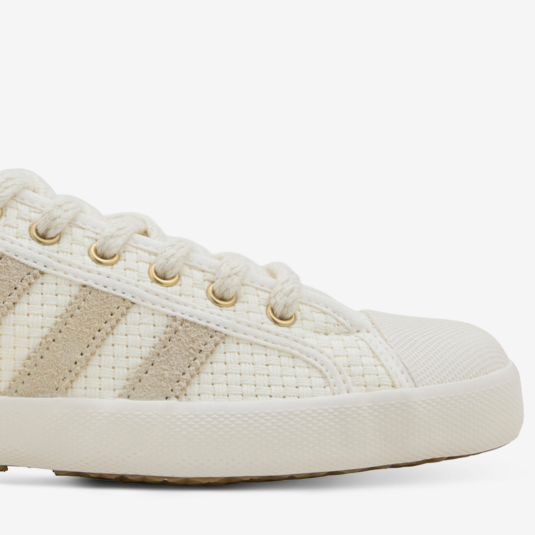 Women's Adidas Nisi Lo Off White | Warm Vanilla | Gold Metallic Footwear