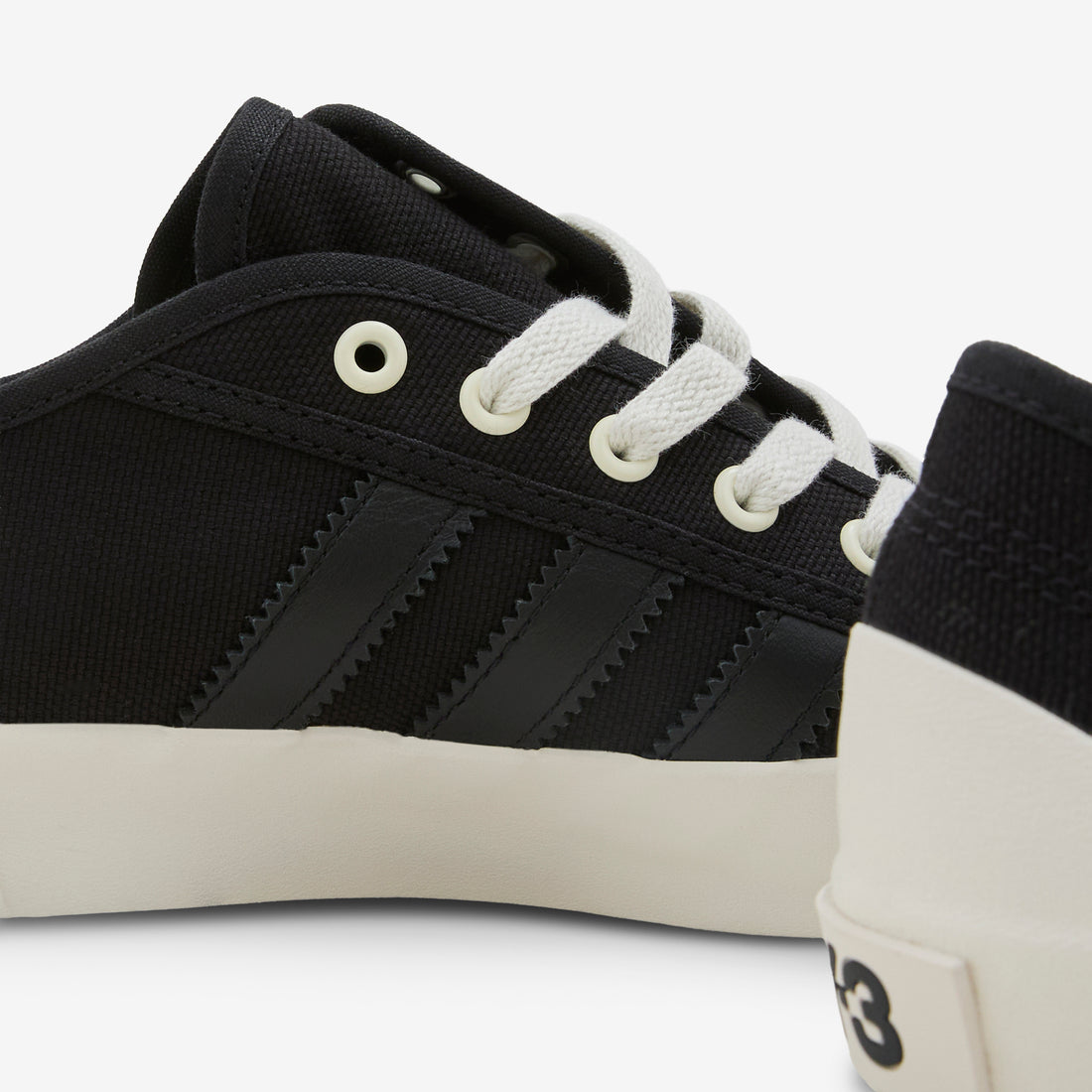 Y-3 Niso Lo Black | Black | Off White Footwear