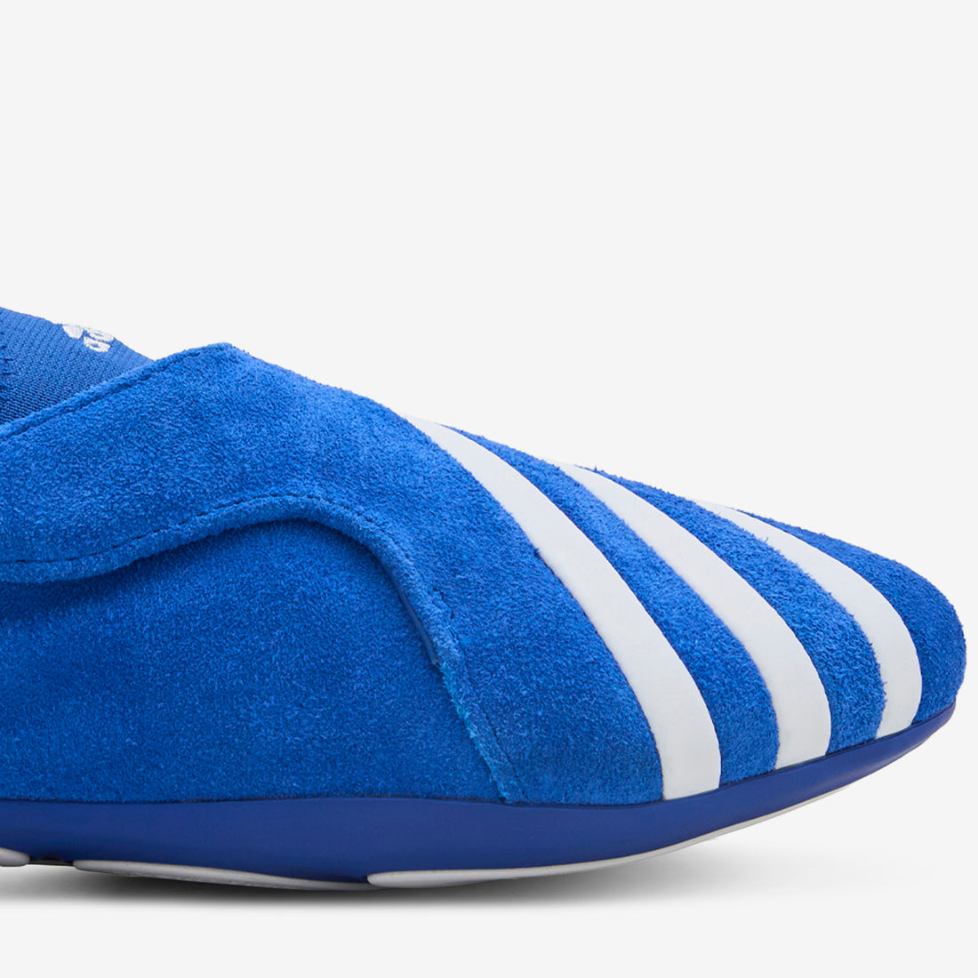 Pharrell Williams x Yoga Vario Flat Earther Blue | Ftwr White | Blue Footwear