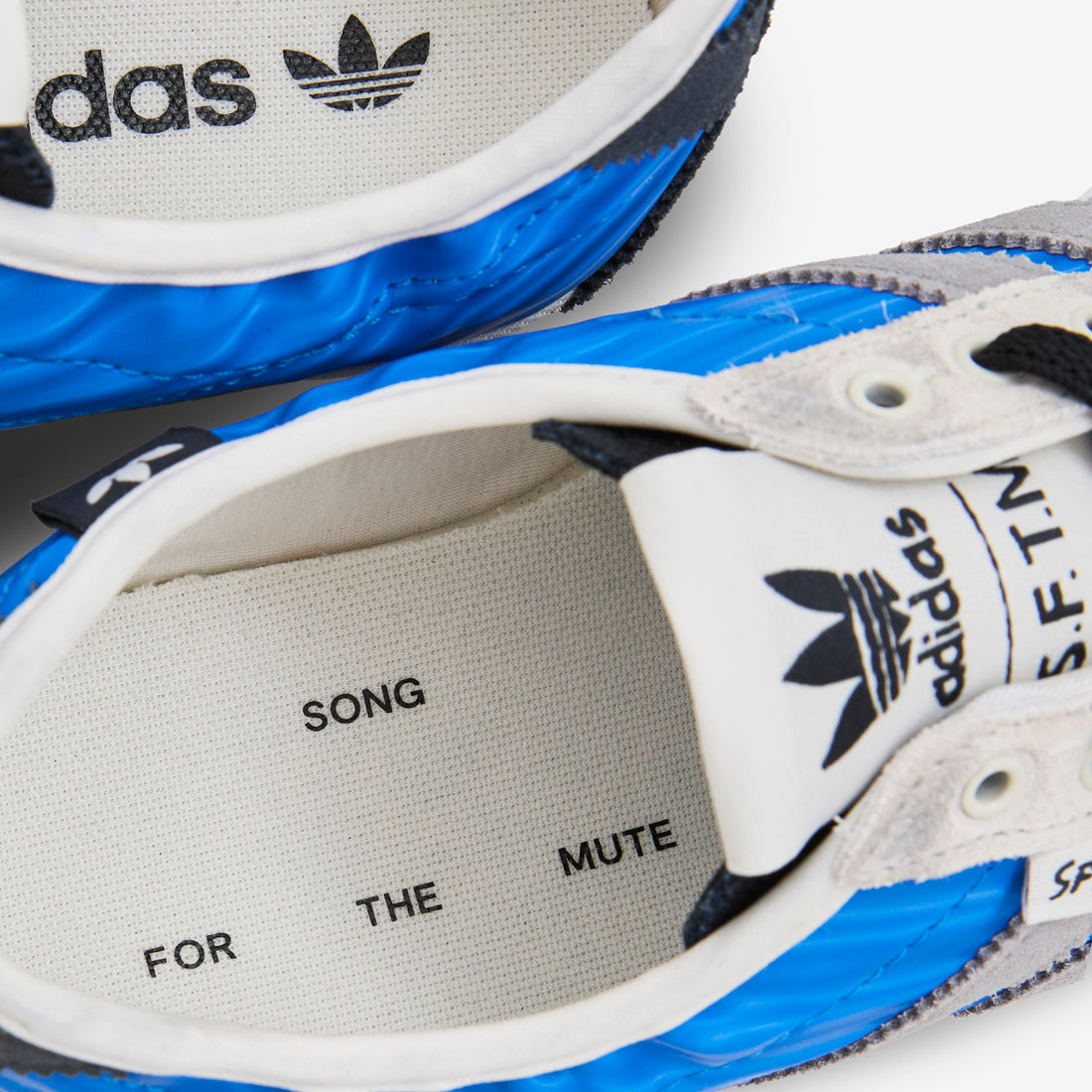 Song for the Mute x Women's Tokyo Bluebird | Charcoal Solid Grey | Off White Footwear