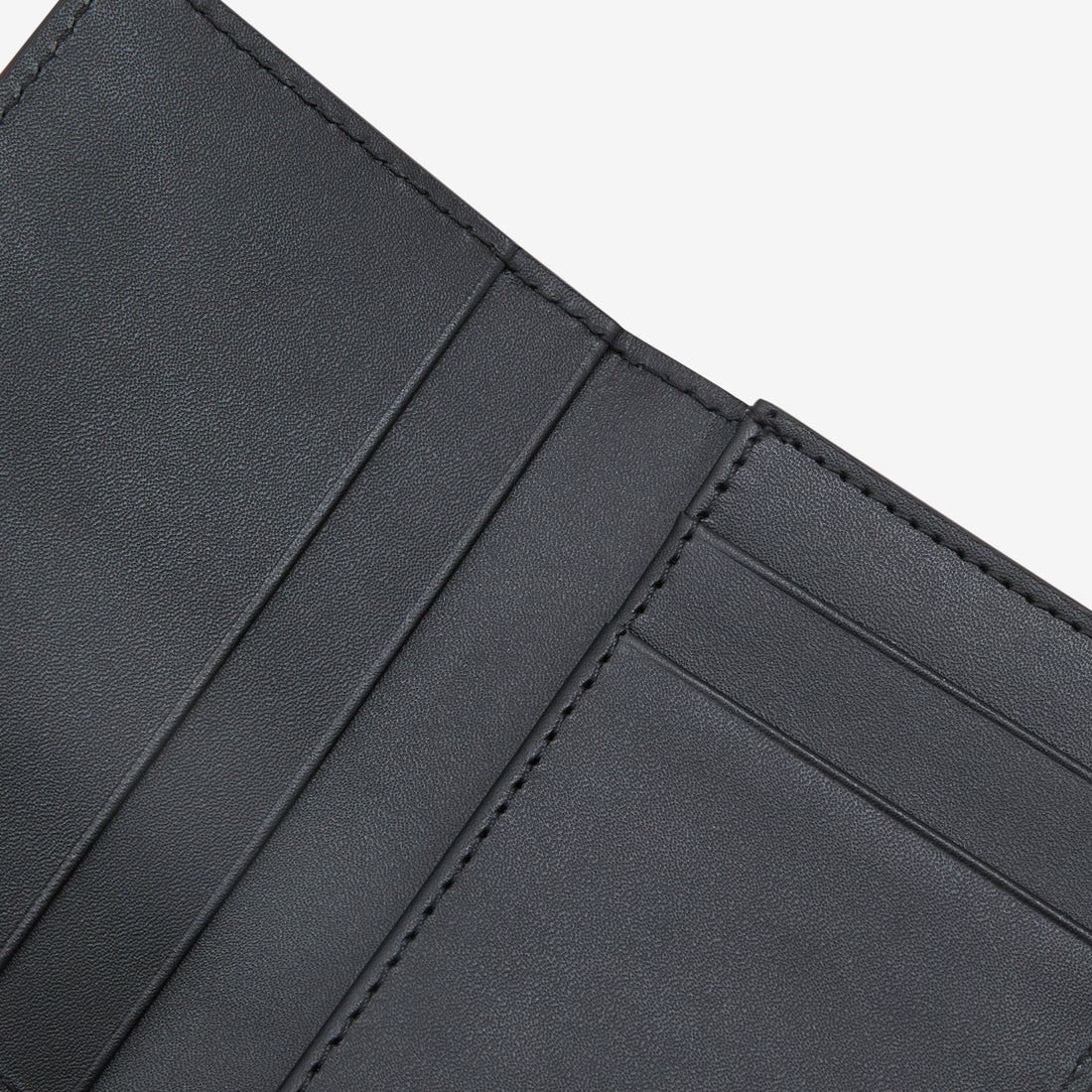 Stefan Cardholder Black Accessories