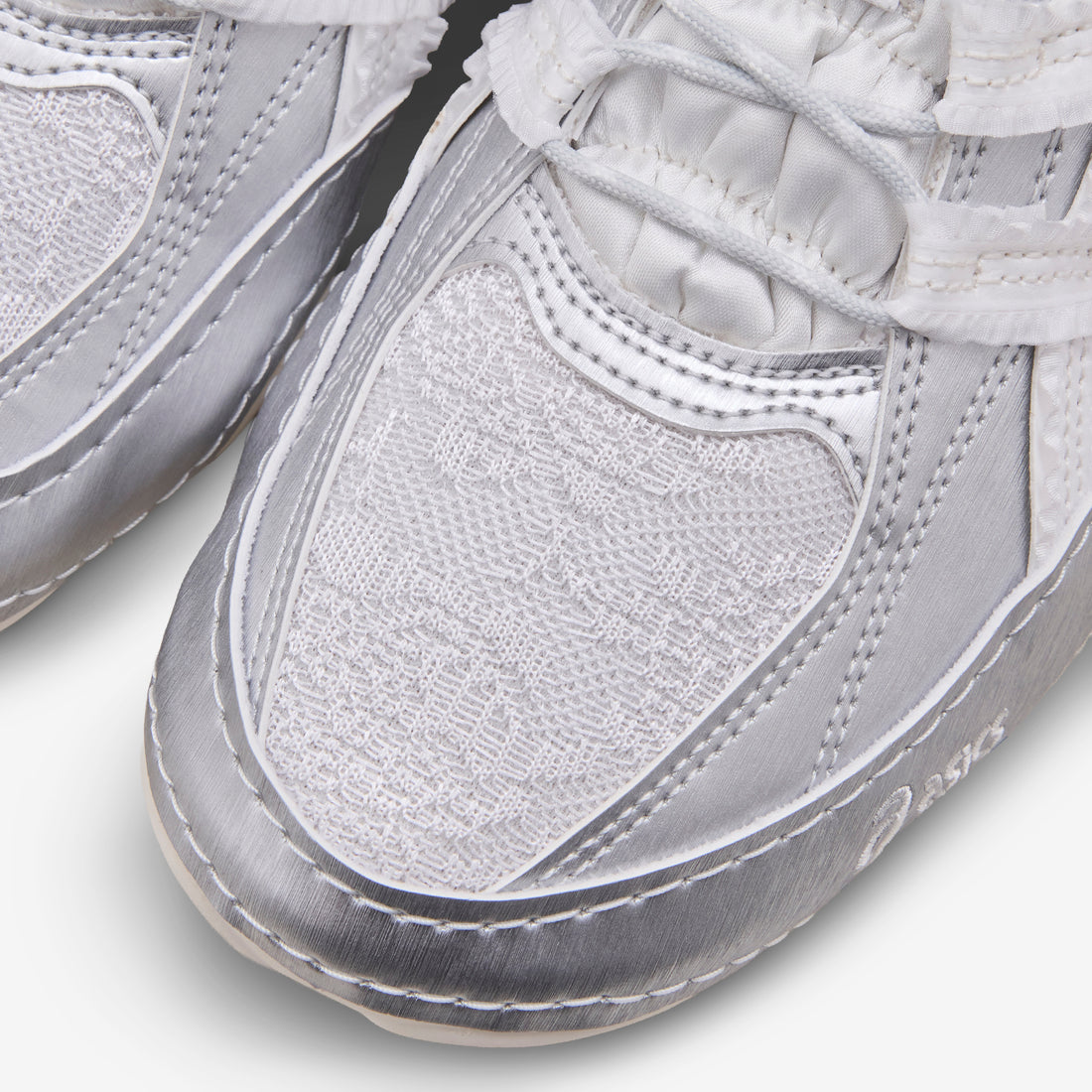 Empty Behaviour x Hypersync White | Pure Silver Footwear