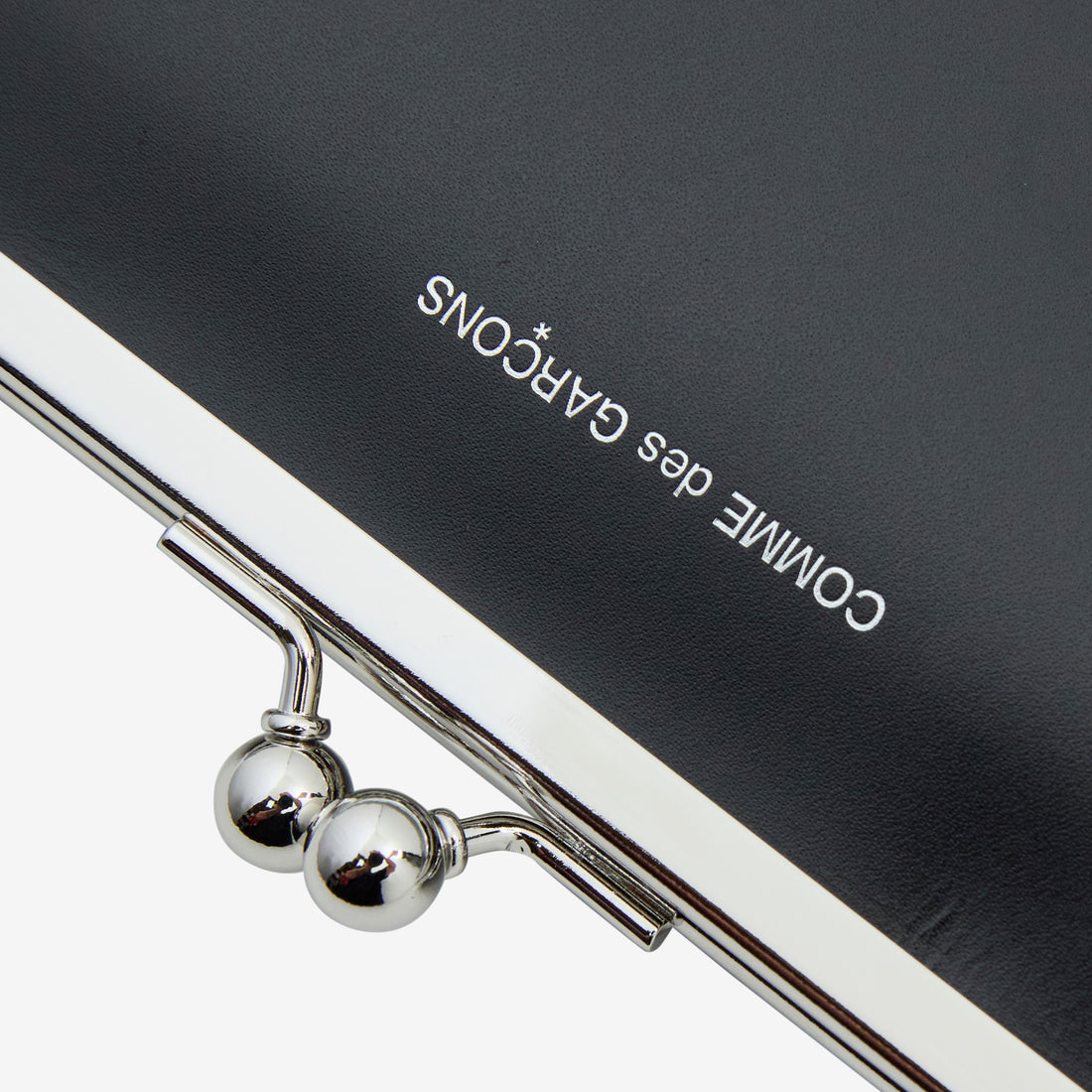 SA0302KC Kiss Clasp Wallet Black Accessories