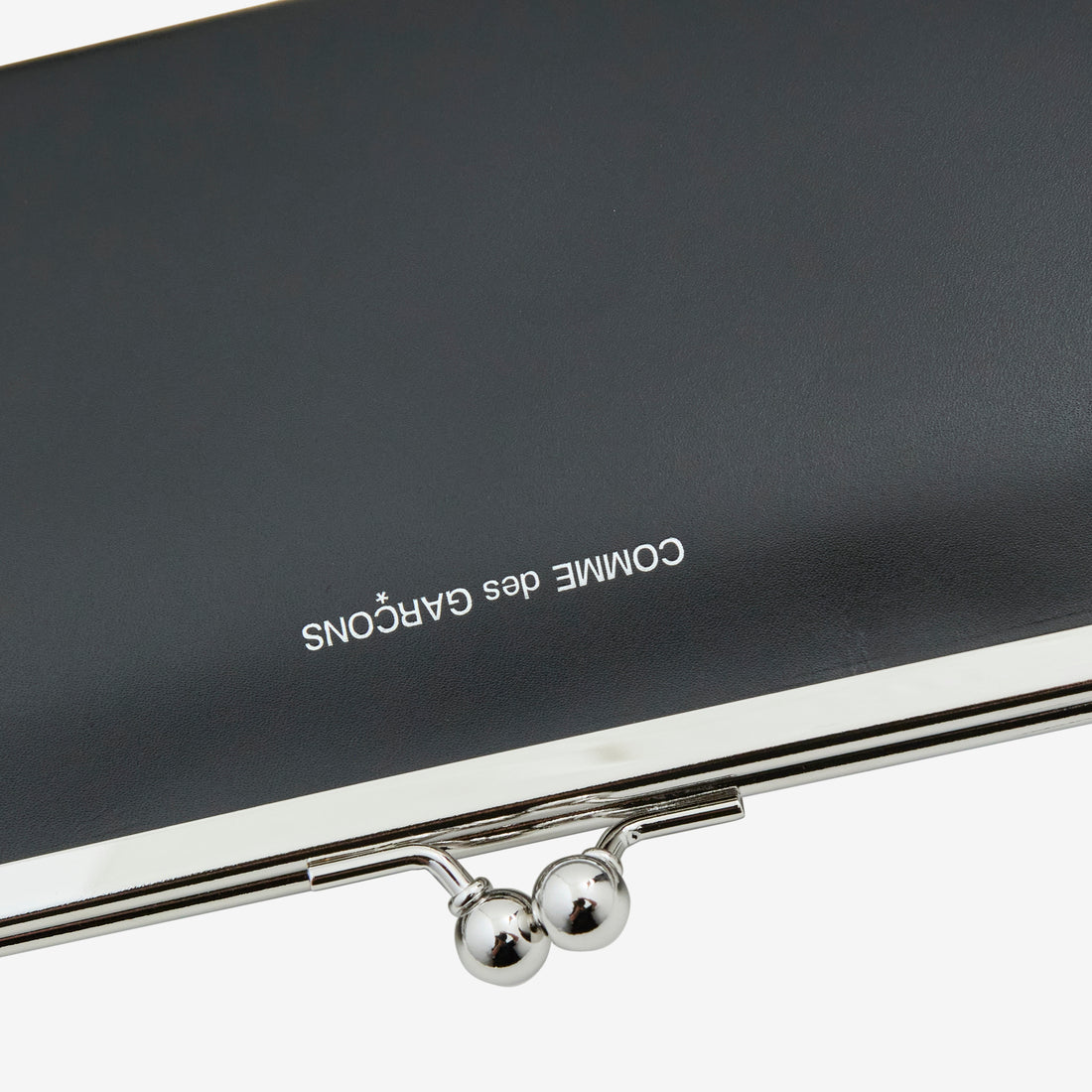 SA0303KC Kiss Clasp Wallet Black Accessories