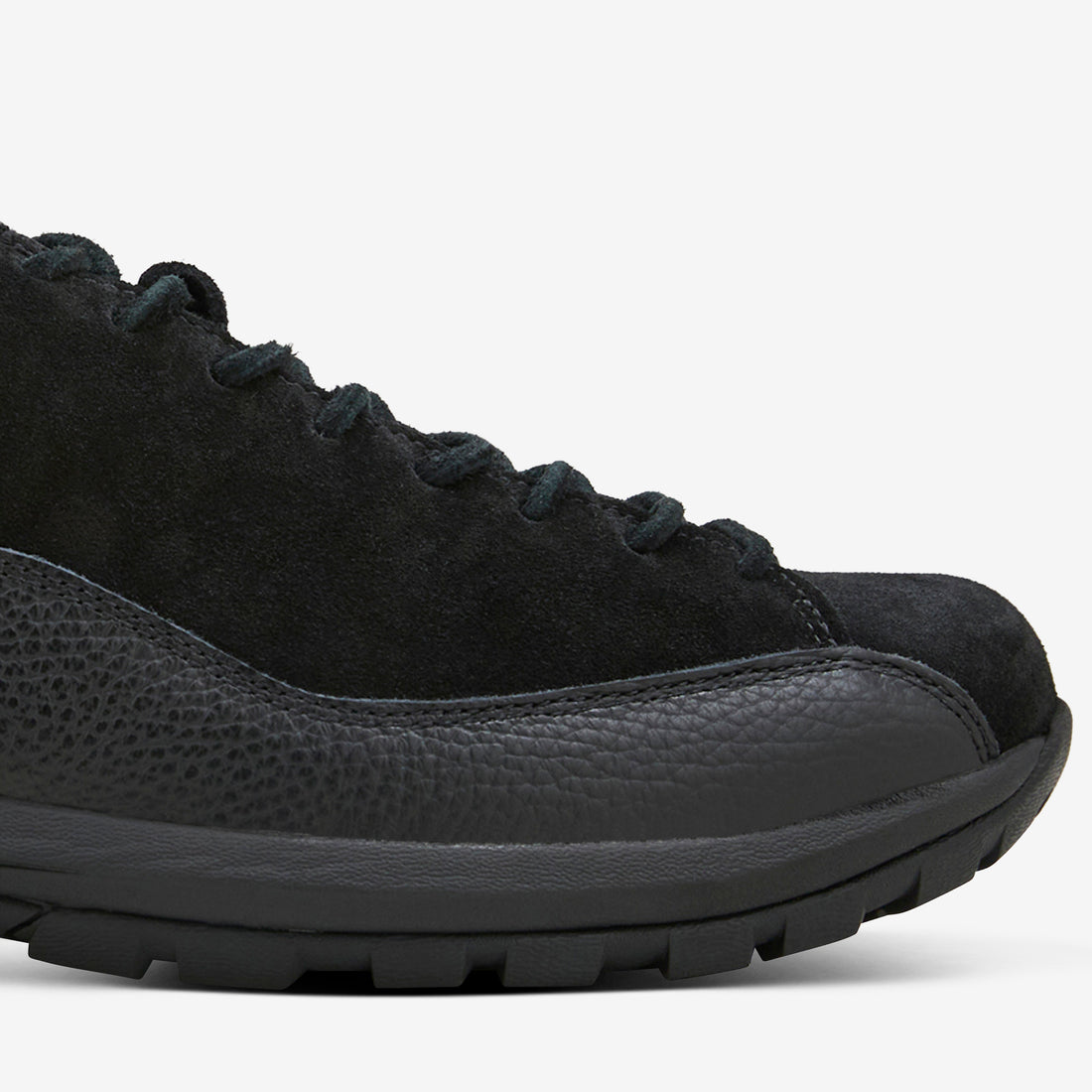 Bardolino Black Footwear
