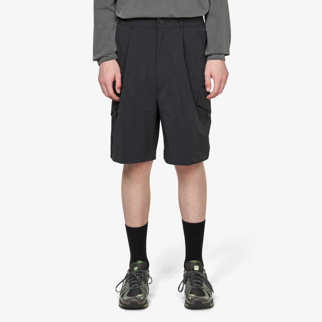 NB GREY Cargo Short Black Shorts