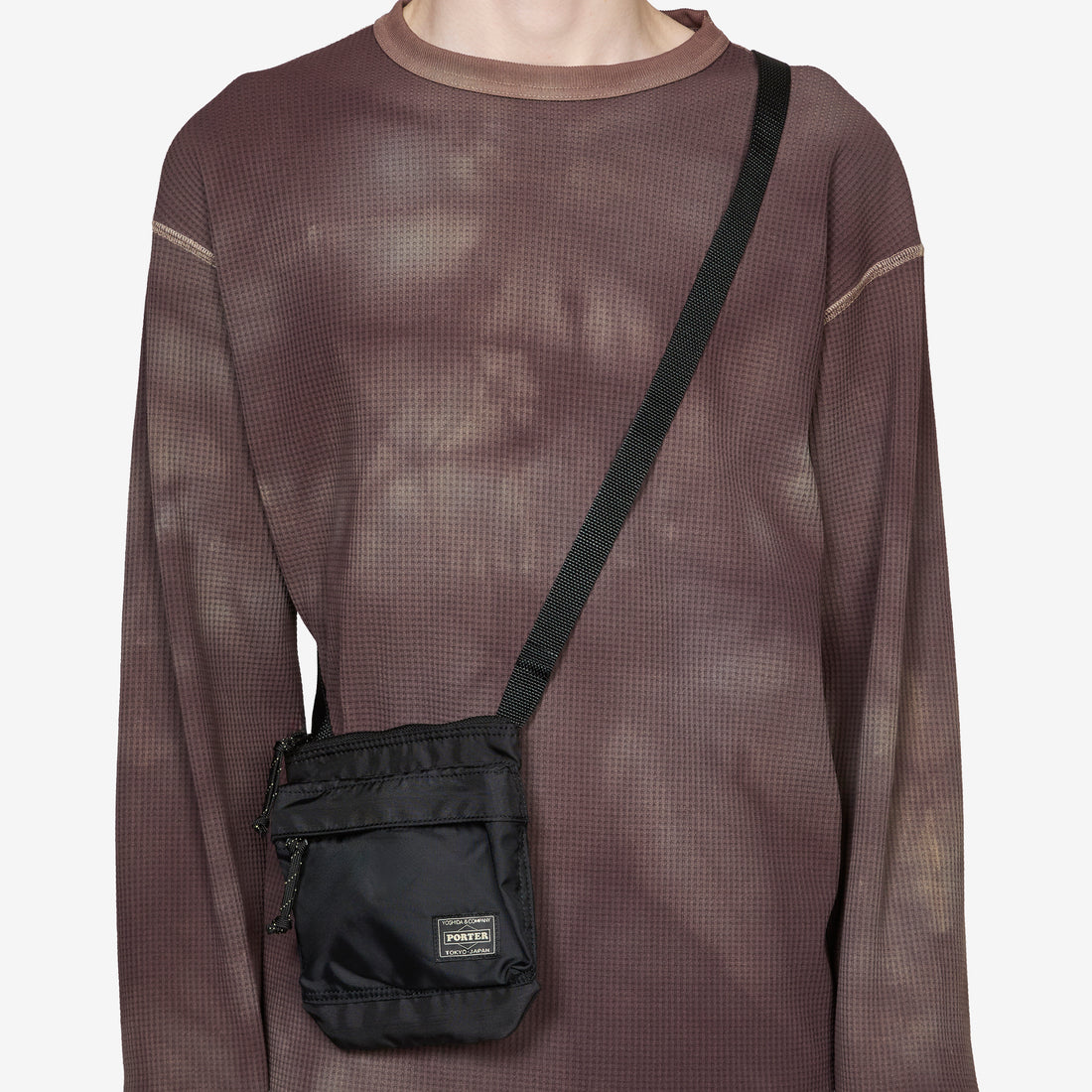 Force Shoulder Pouch Black Bags