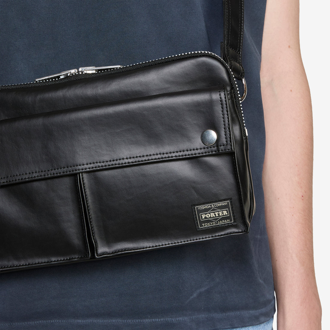 Free Style Waist Bag Black Bags