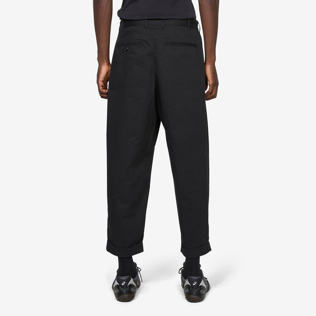 2 Pleats Pants Tapered Twill Black Pants