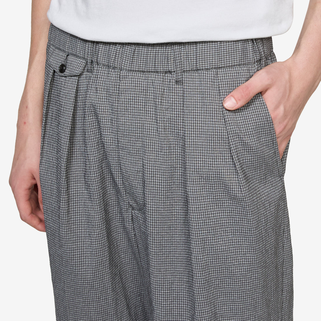 2 Pleats Anywhere(wear) Pants Seersucker Plaid Grey Pants