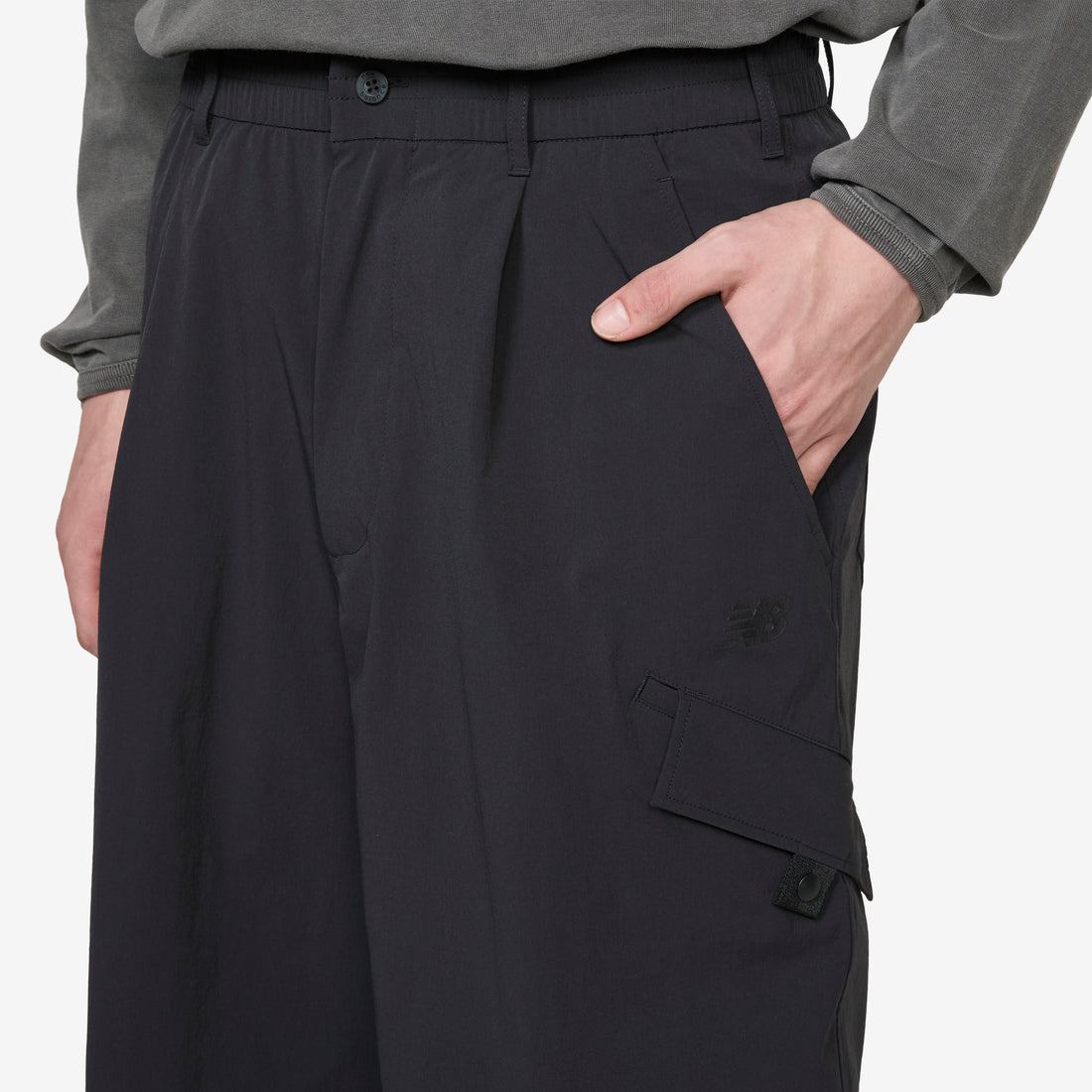 NB GREY Cargo Short Black Shorts