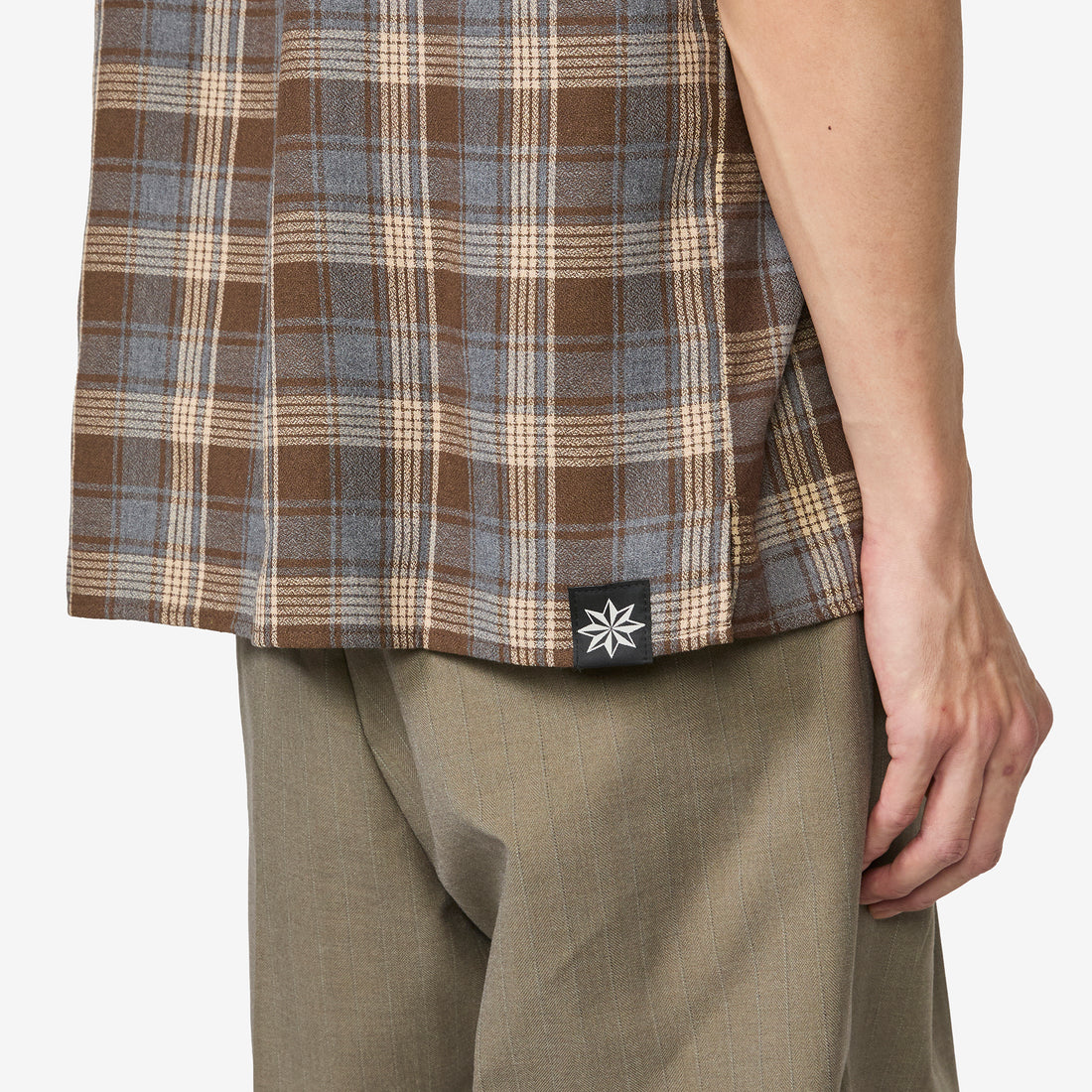 Hold Shirt Brown | Blue Shirts