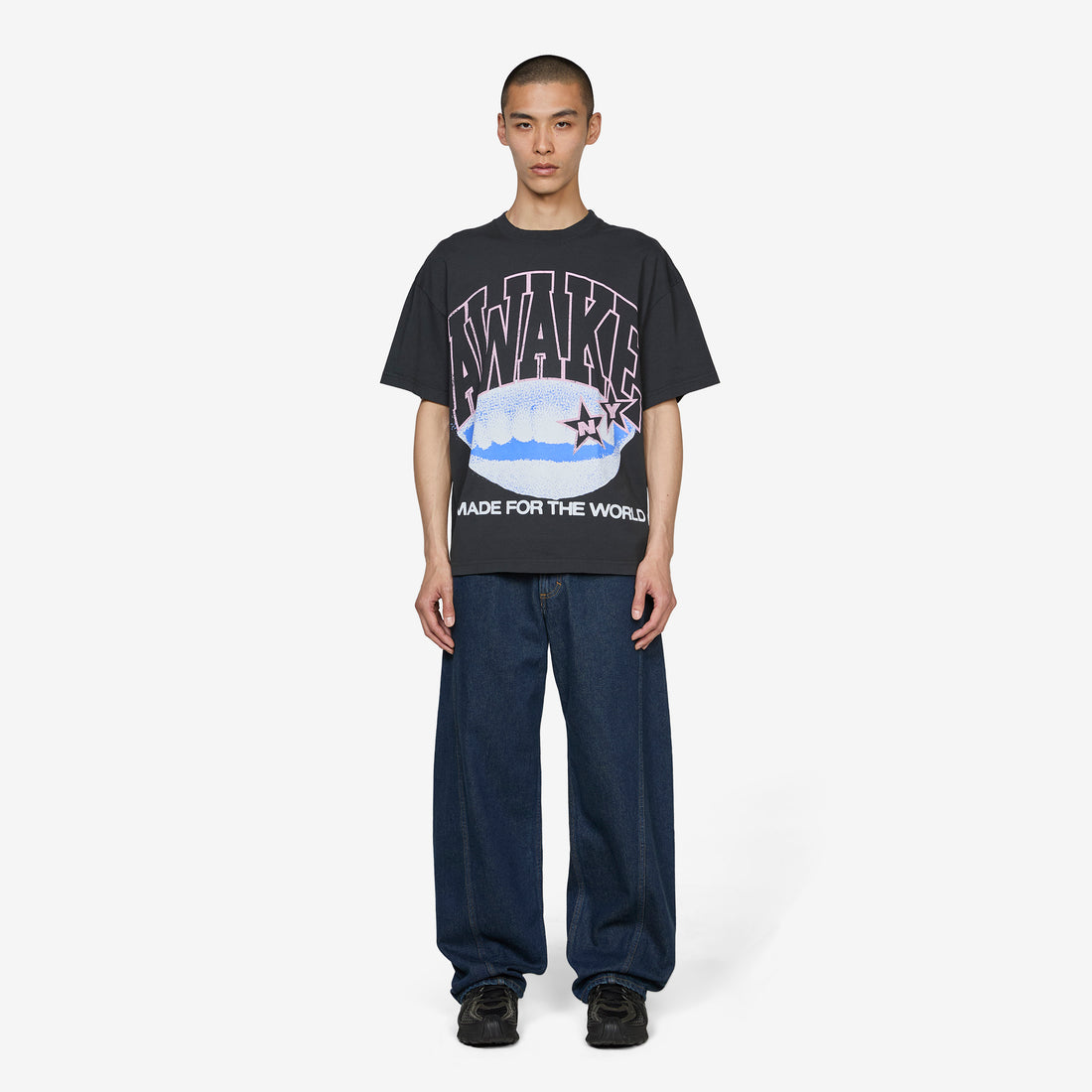 Made For The World T-Shirt Black Tees