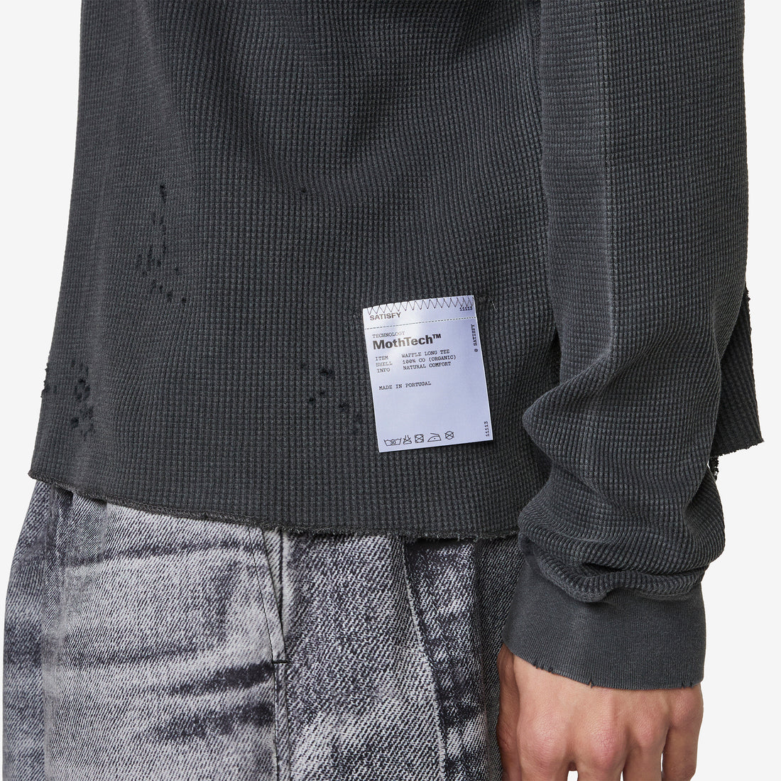 MothTech™ Waffle Long T-Shirt Aged Black Tees