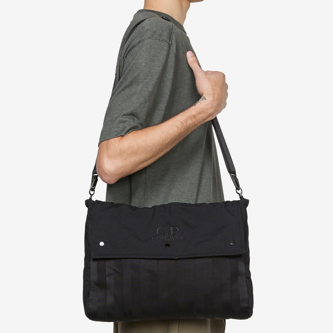 Herringbone Shoulder Bag Black Bags