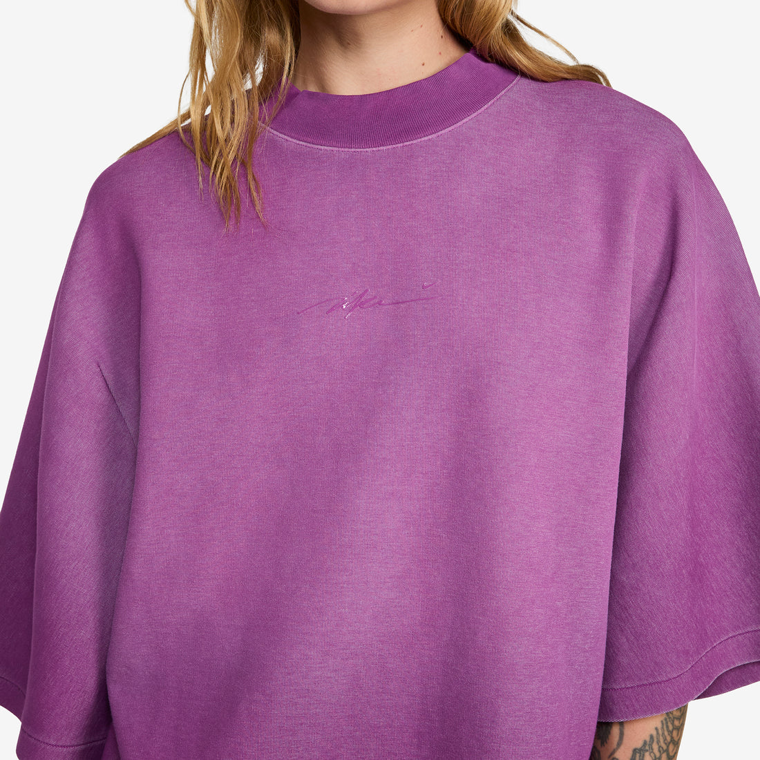 Women's Energy Oversized Short-Sleeve T-Shirt Bold Berry Tees
