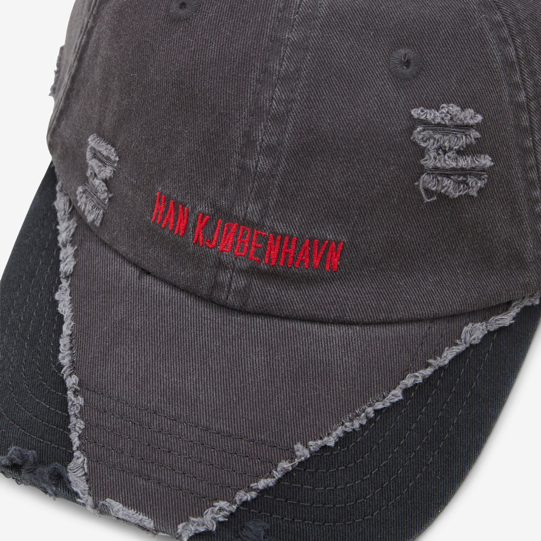 Diamond Cap Dark Grey | Black Headwear