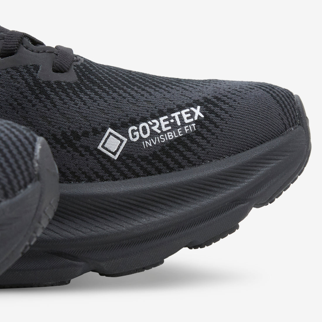 Clifton 9 GTX Black | Black Footwear