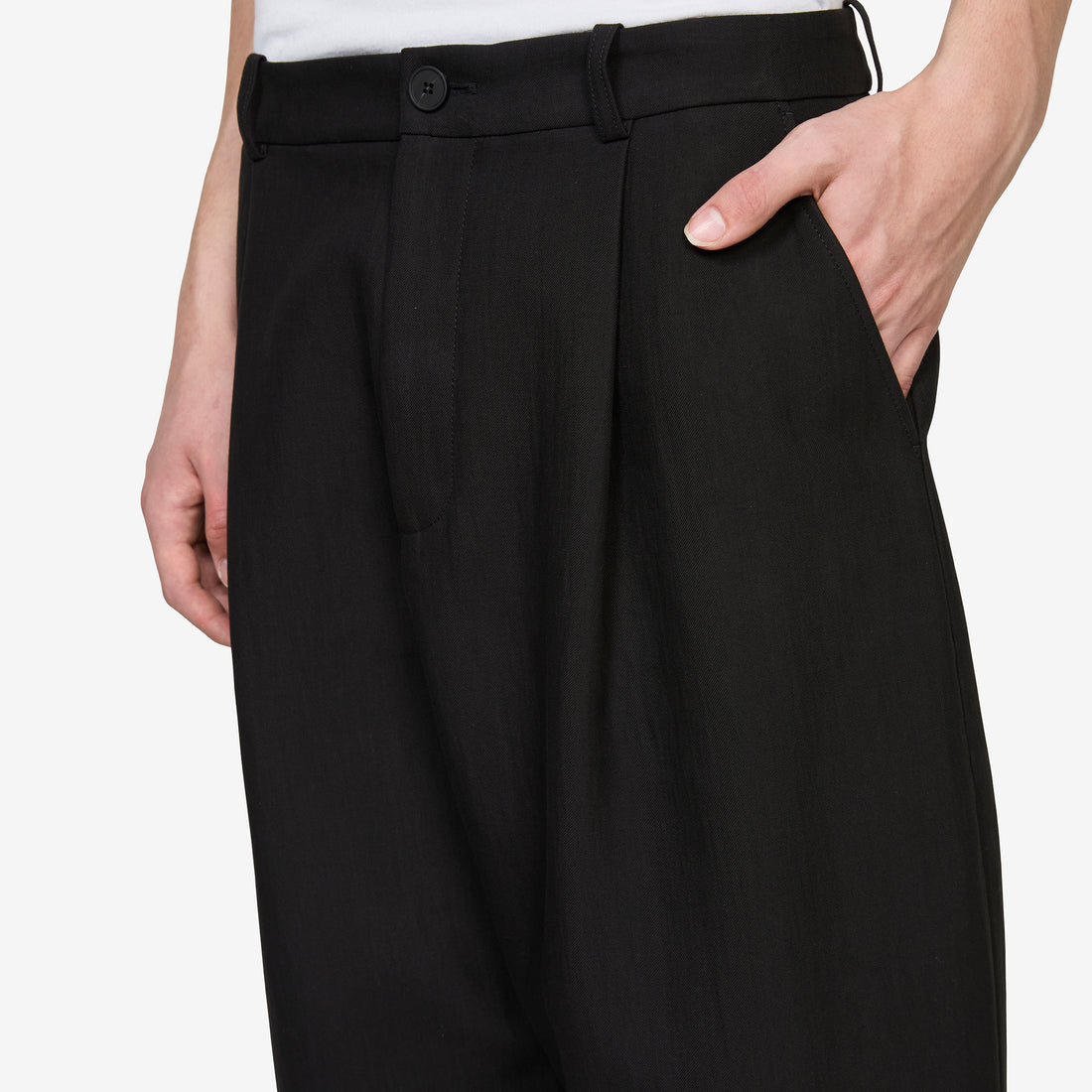 Tuck Pant Black Pants