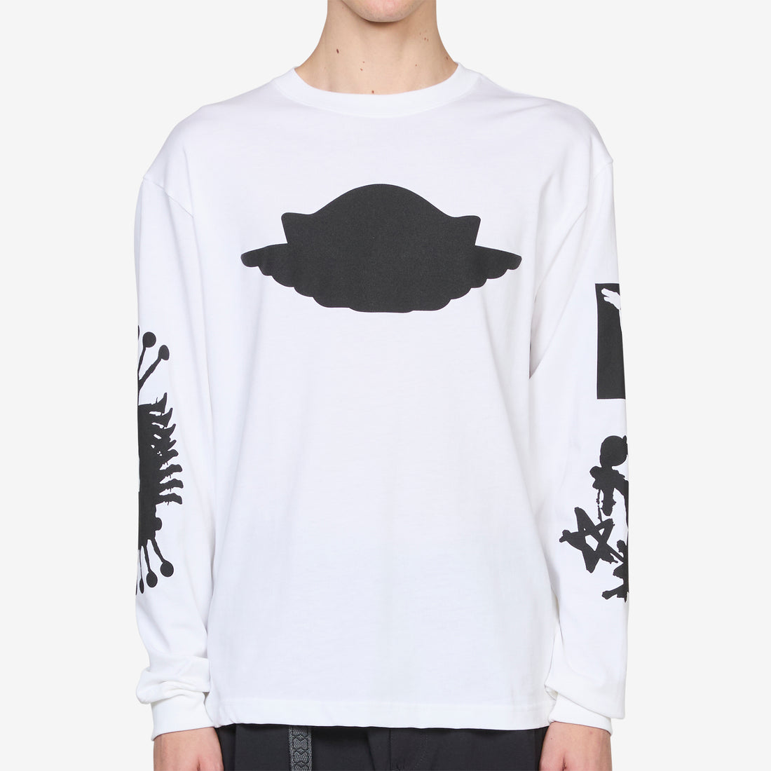 M J Wings Longsleeve OS T-Shirt White | Black Tees
