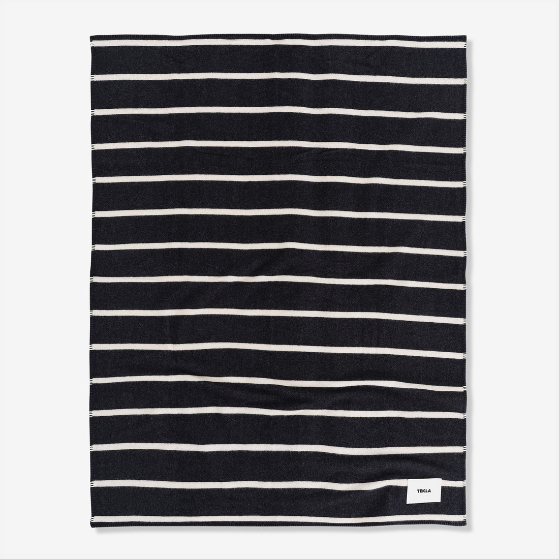 Lambswool Blanket Starling Stripes Lifestyle