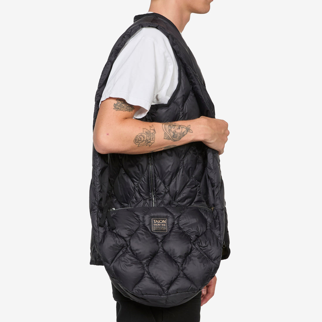 Military Banana Shoulder Down Bag (M) Black Bags