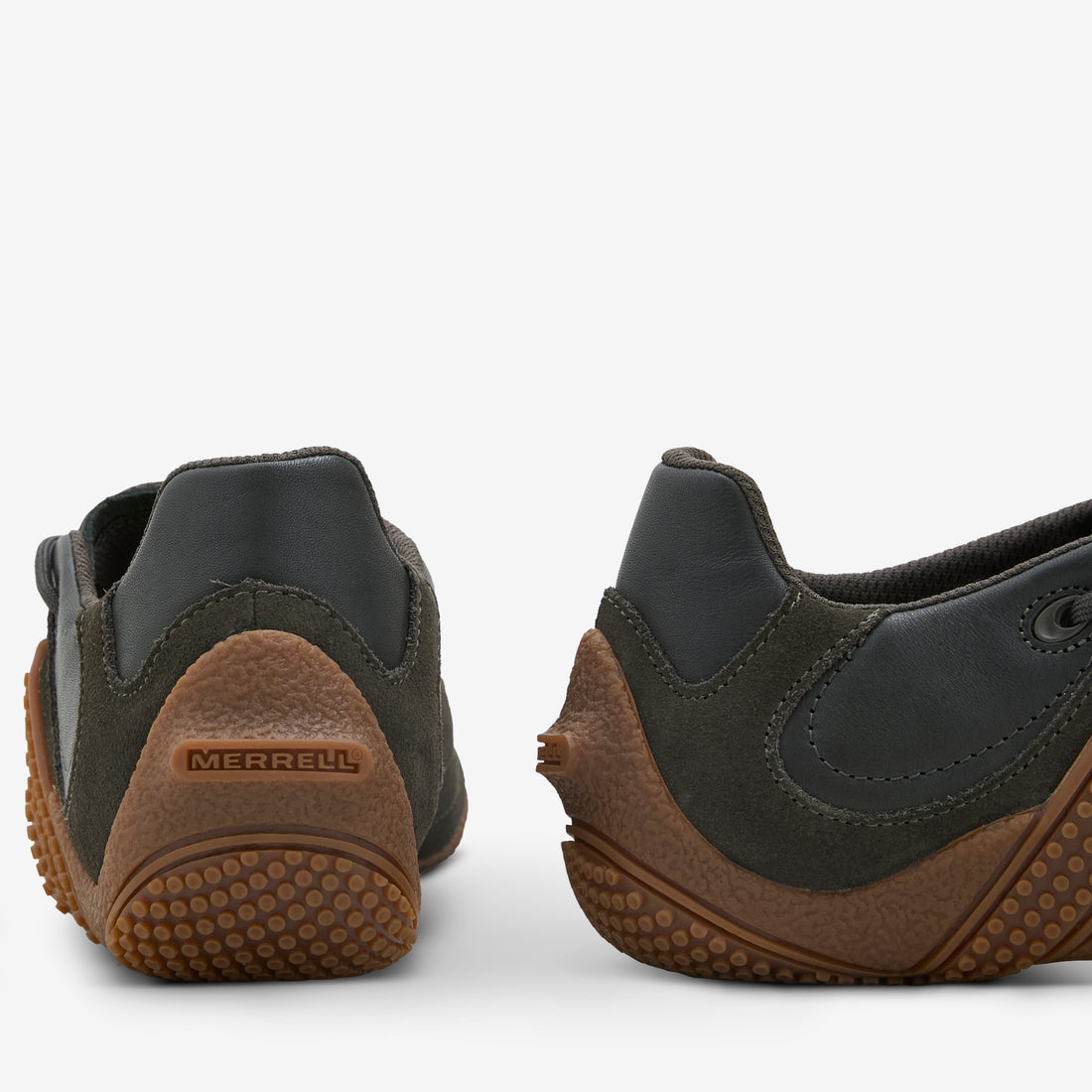 Relay Web Beluga Footwear