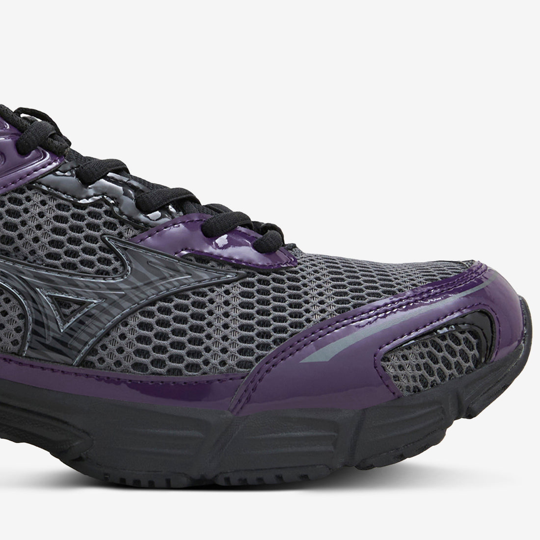 Fortis LS Leather Iron Gate | Iron Gate | Blackberry Cordial Footwear
