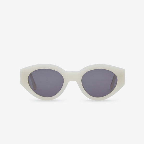 Polly Pearl | Grey Solid Lens