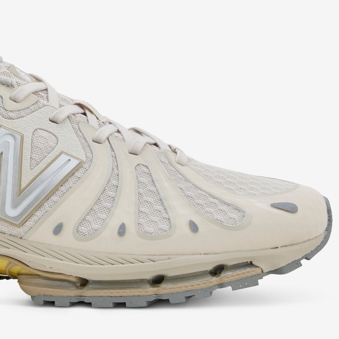 U18901IU Linen | Punch Yellow Footwear