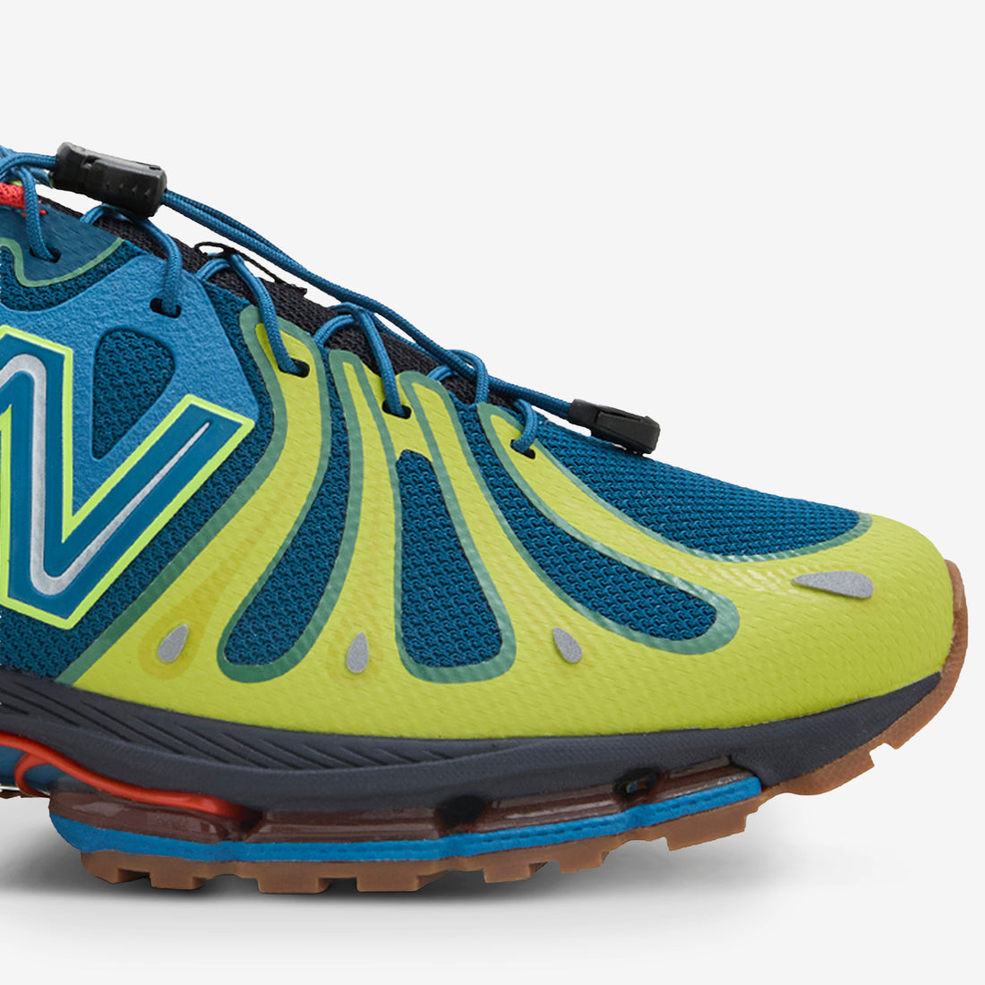 U18904DO Streamsong | Alkaline Green | Dark Night Footwear