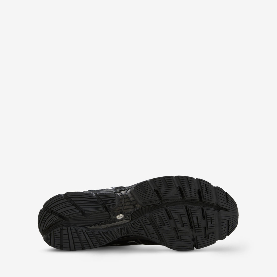 U189093H Black | Silver Metallic | Black Cement Footwear