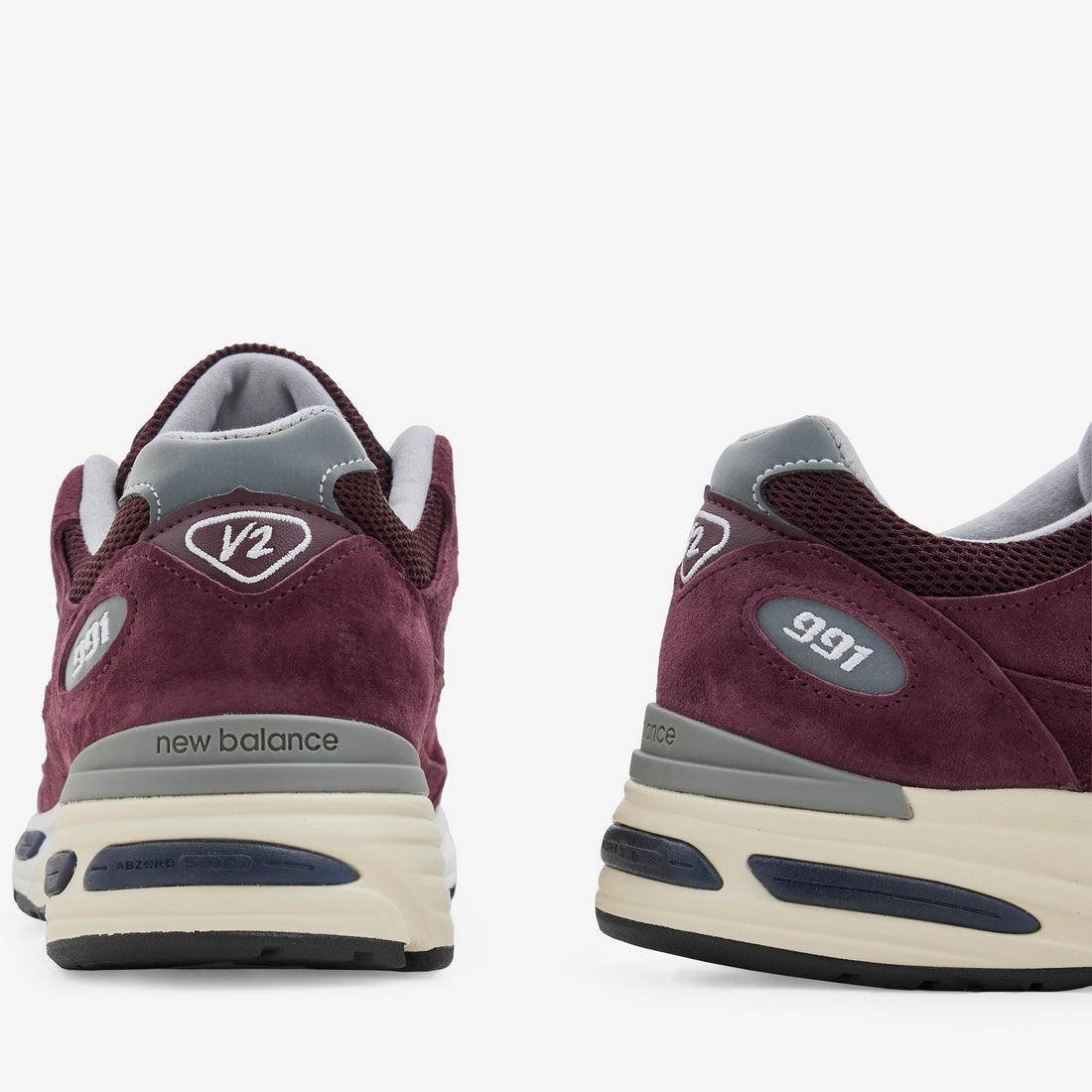 Made in UK 991v2 Catawba Grape | Silver | Naval Acadamy | White Footwear