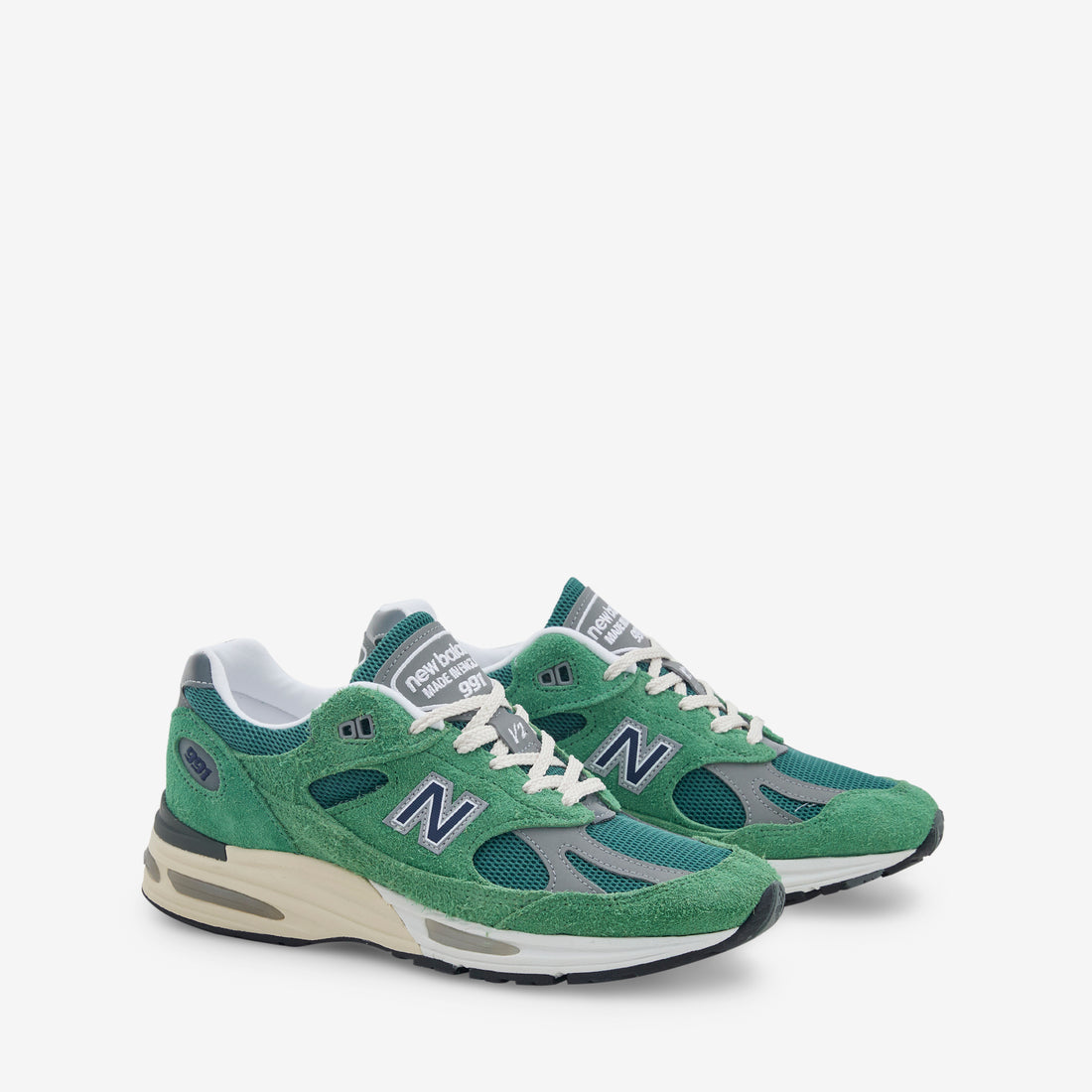 Made in UK 991v2 Mineral Green | Comfrey | Moon Mist Footwear