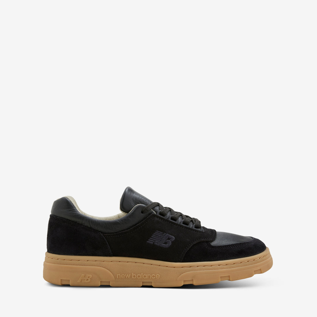 UADWKKB Allerdale Black | Gum Footwear