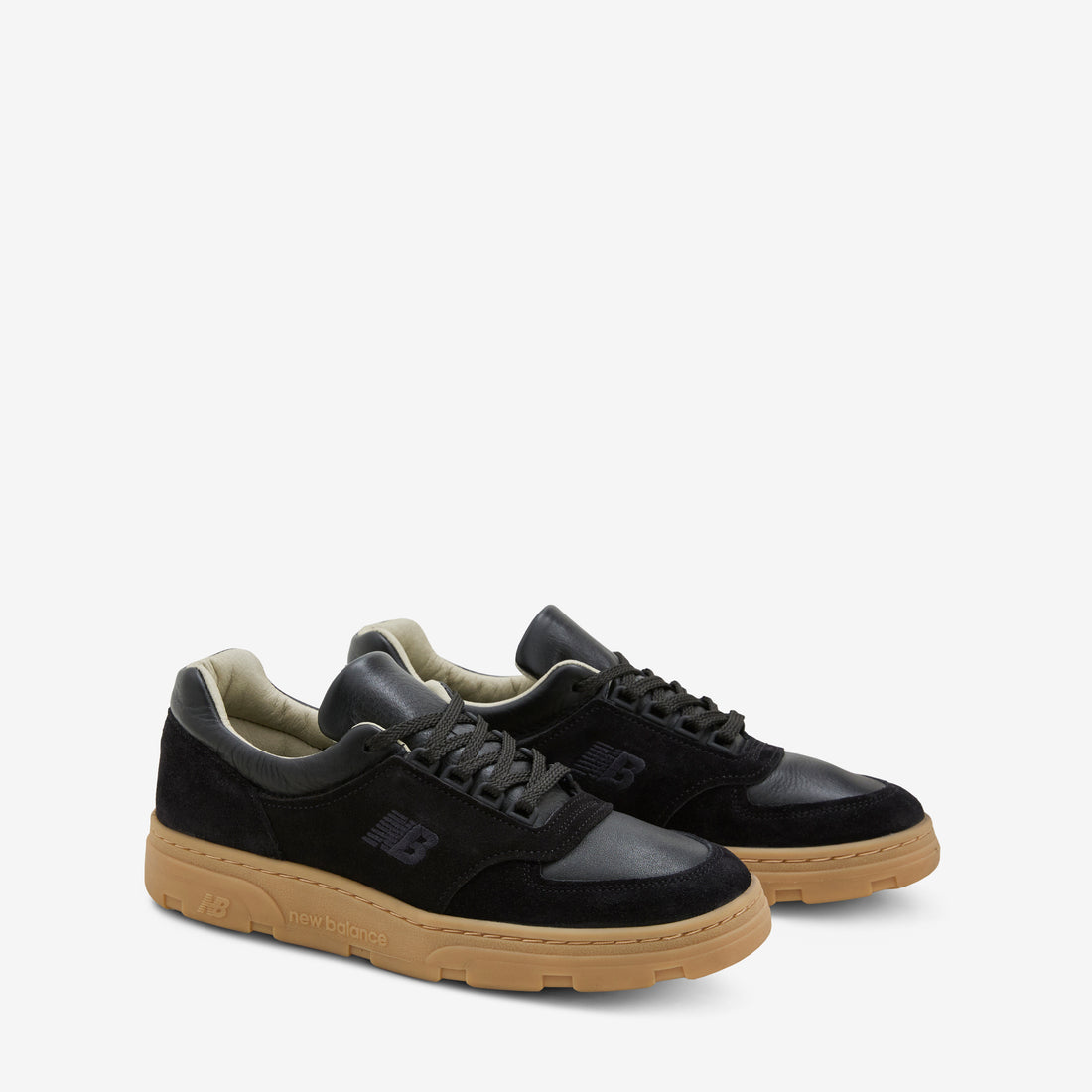UADWKKB Allerdale Black | Gum Footwear