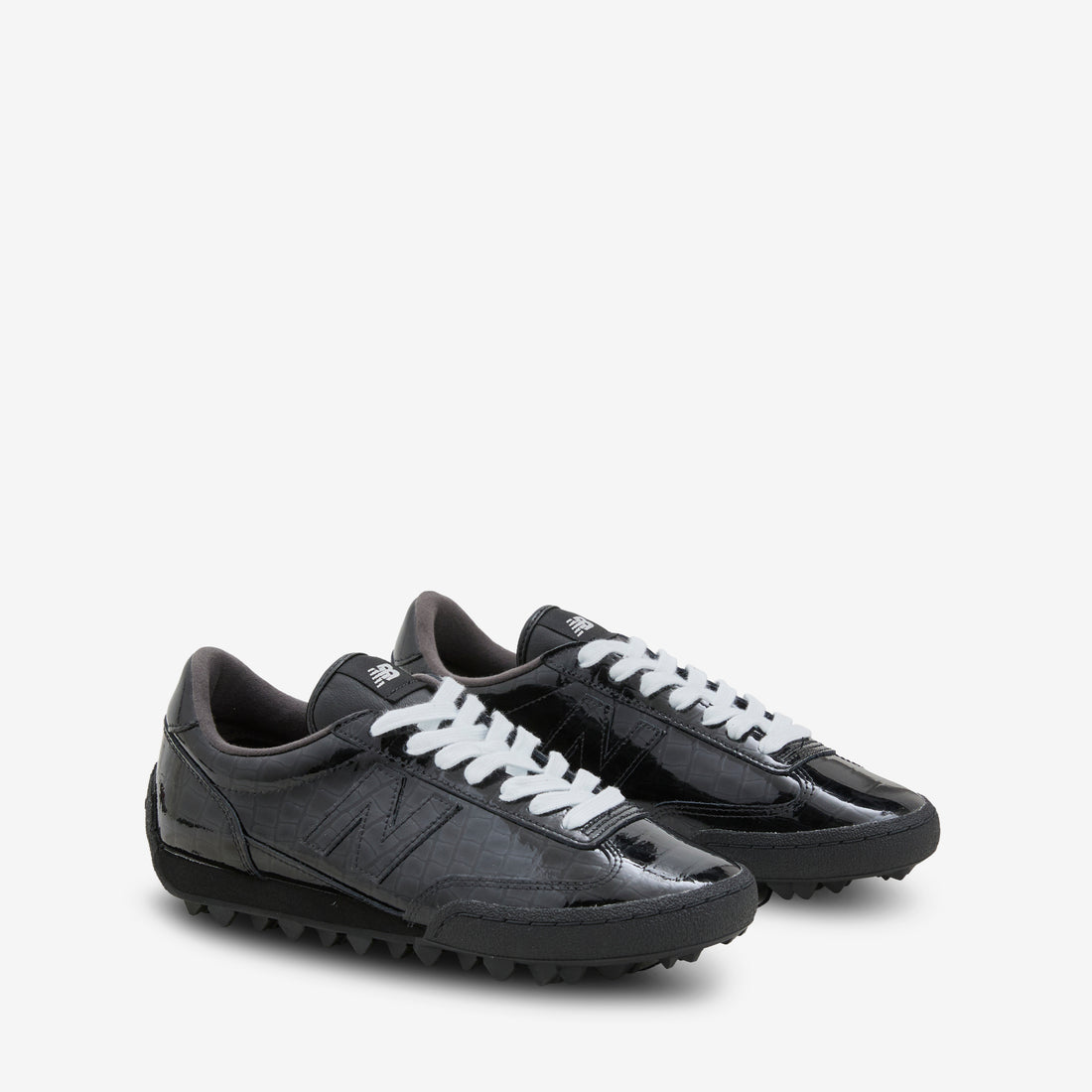 UGTR2SV Black Footwear