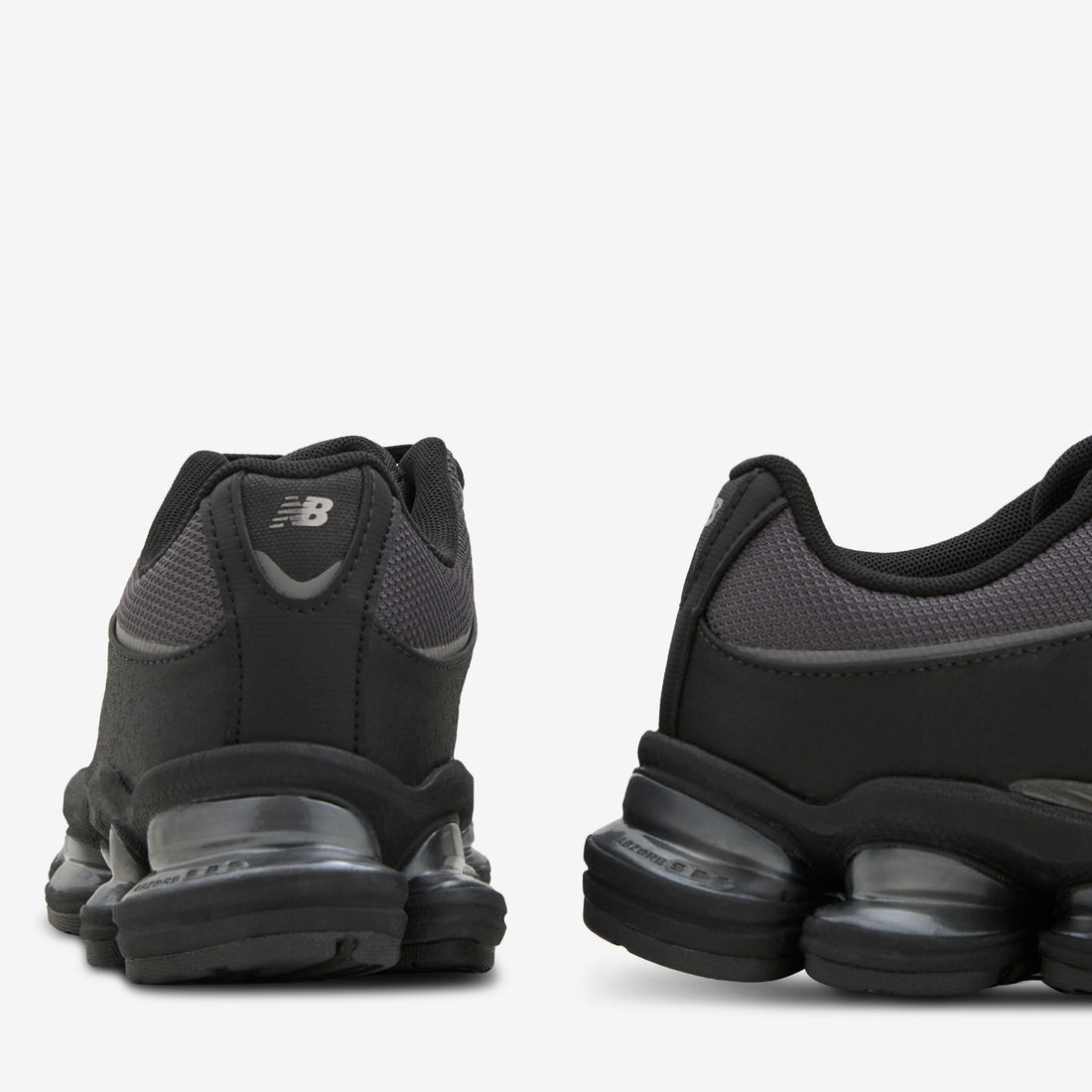 U2000335 Black | Magnet Footwear