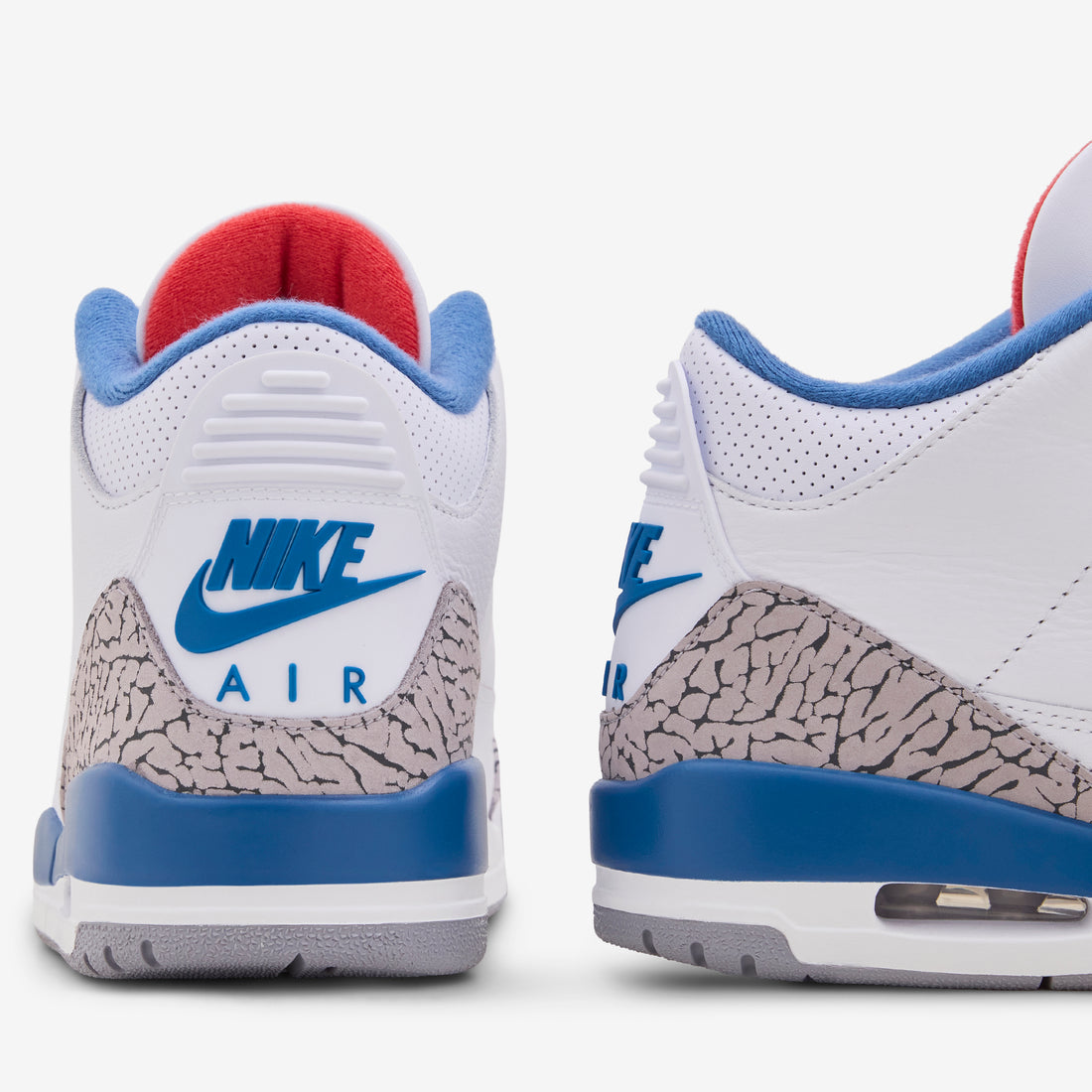 Grade School Air Jordan 3 Retro OG White | Fire Red | True Blue Footwear