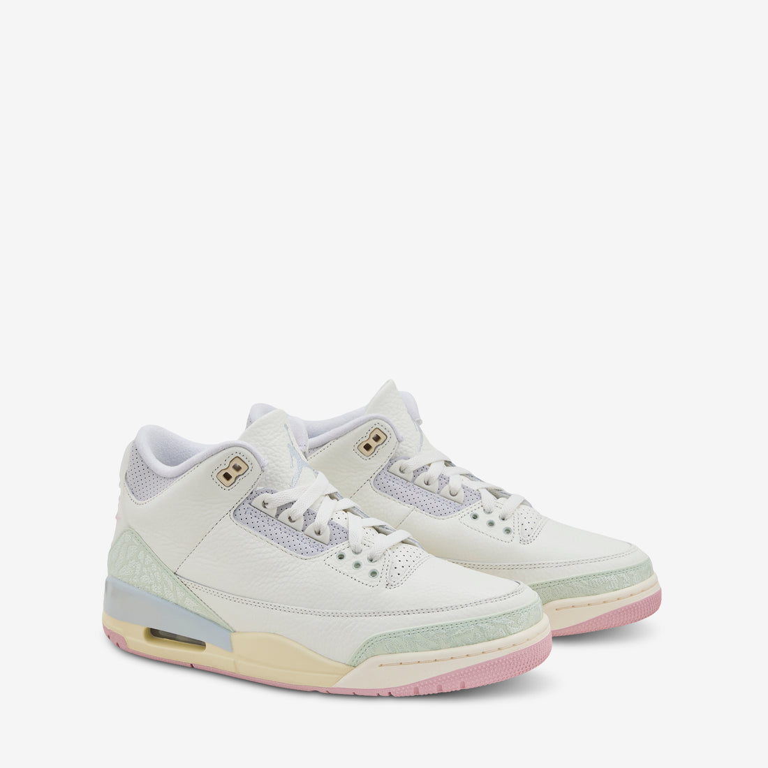 Air Jordan 3 Retro OG Sail | Jade Aura | Iced Carmine Footwear