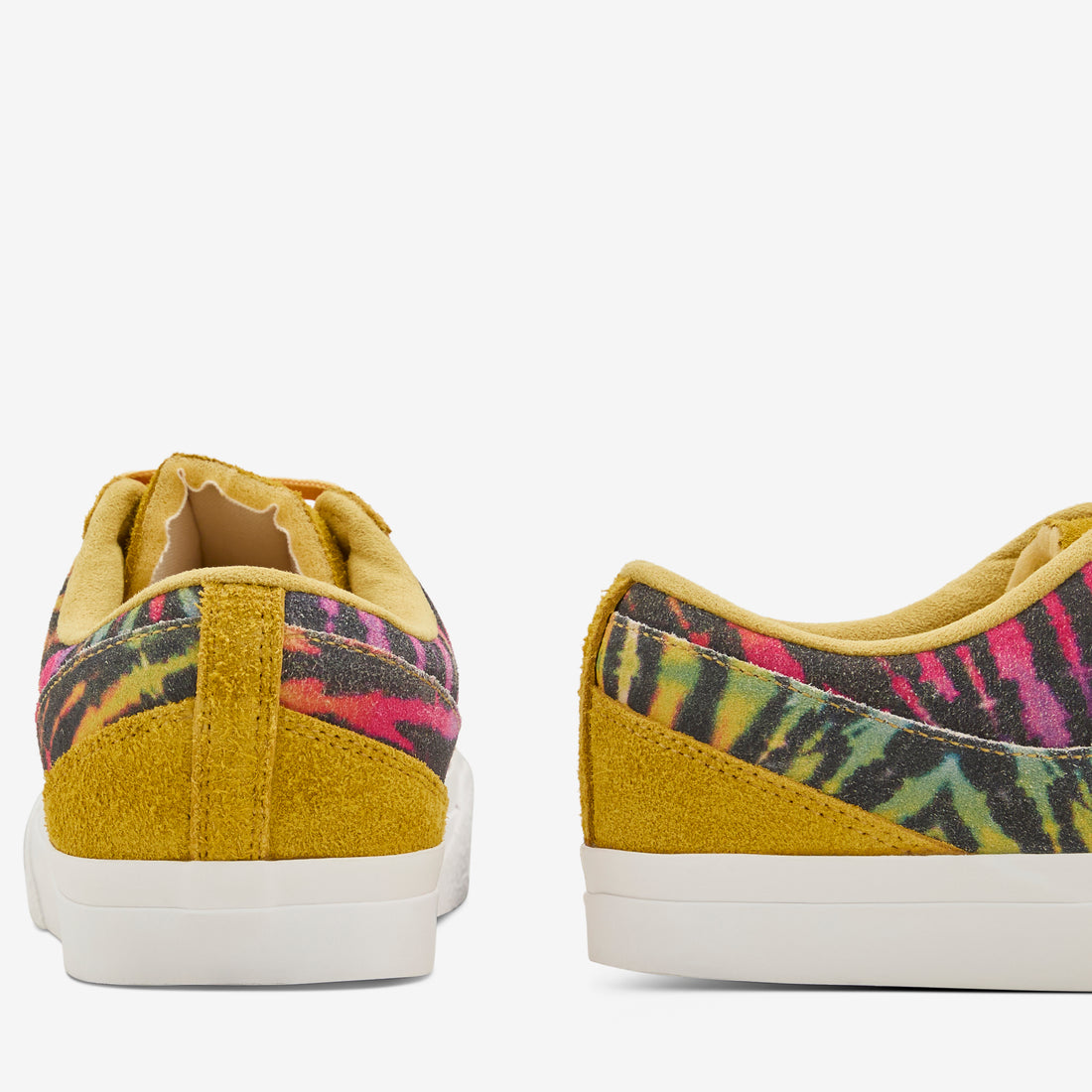 Blazy Tie-Dye Dark Sulfur | Multi-Colour | Sail Footwear